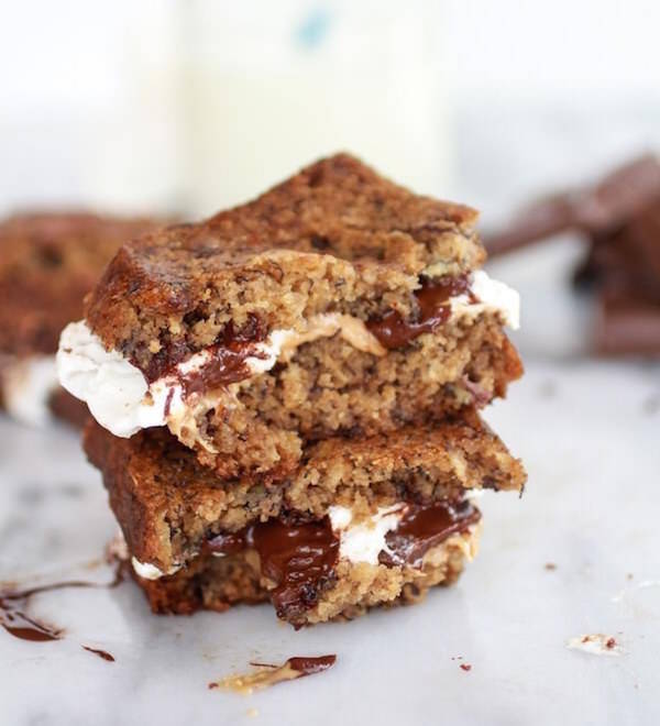 Grilled-Banana-Bread-Peanut-Butter-S’more-with-Vanilla-Marshmallows