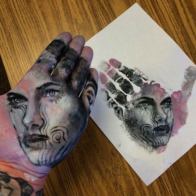 handstamp11357780_1672556866296941_846870874_n