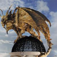 流木からドラゴンなどを作るJames Doran-Webbの流木アート - キセノン 